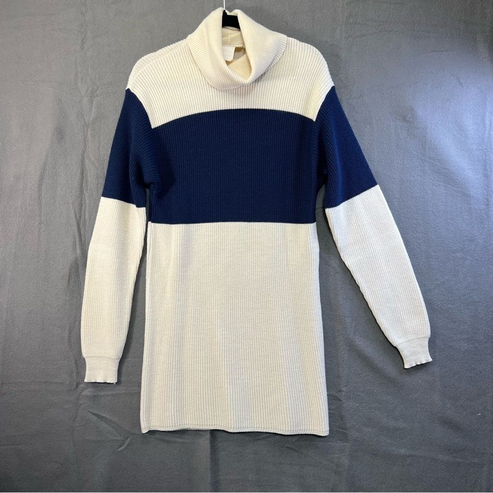 Vintage 1990s Linda Lundstrom Women’s Sz small turtleneck dress wool blend